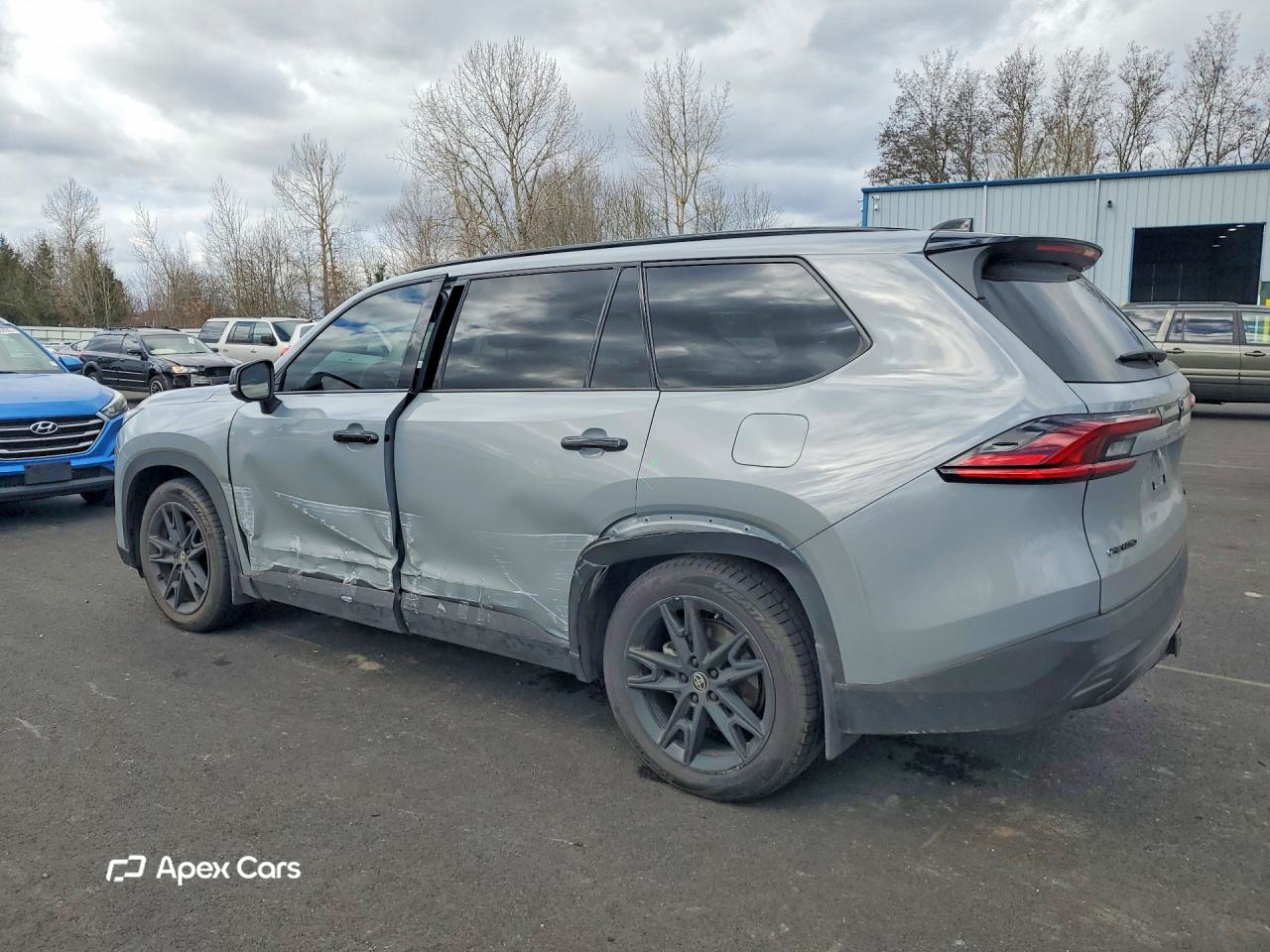 Toyota Highlander 2025