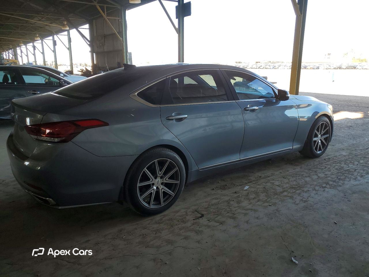 Hyundai Genesis 2015