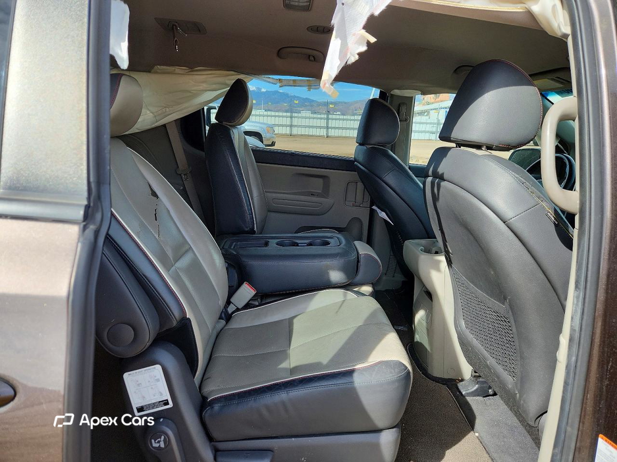 Kia Sedona 2017