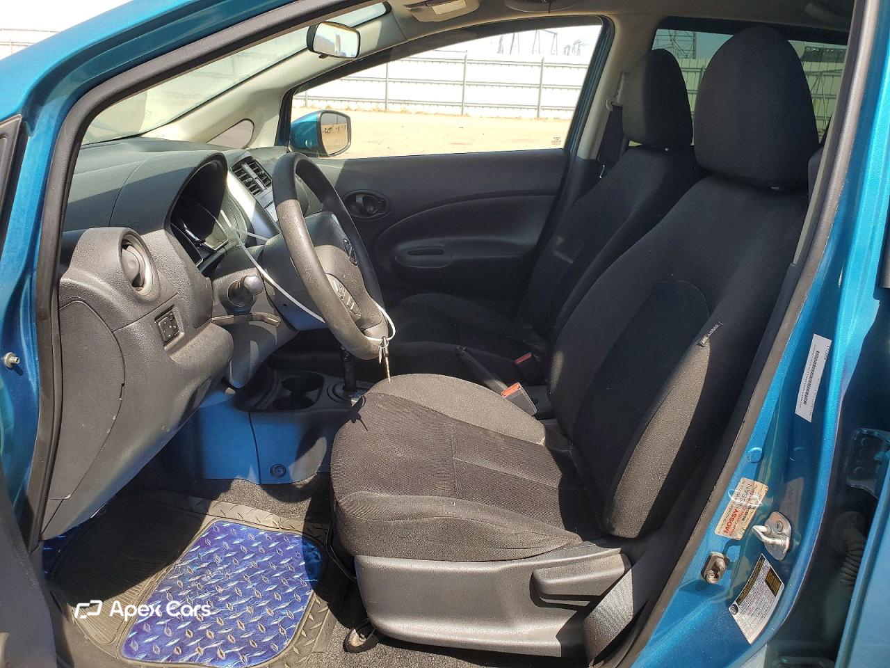 Nissan Versa 2016