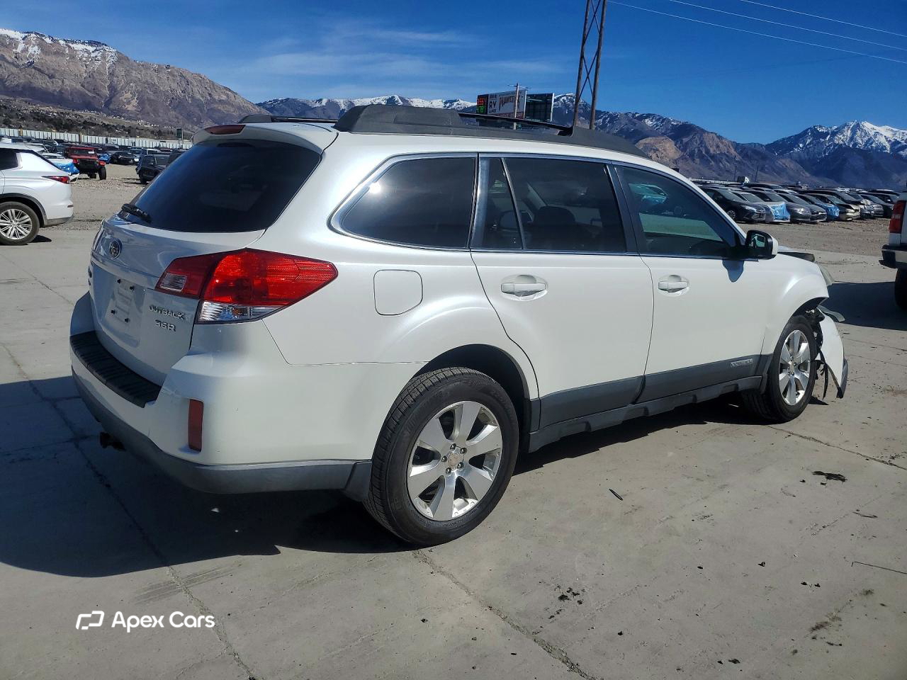 Subaru Outback 2011