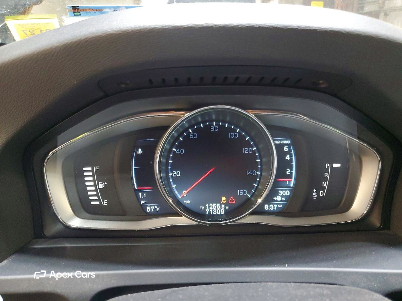 Volvo V60 2015