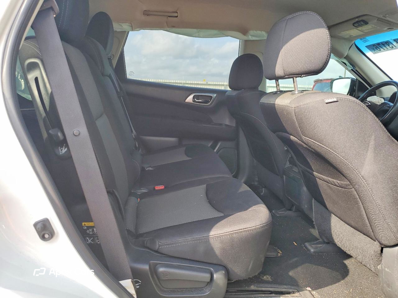 Nissan Pathfinder 2017