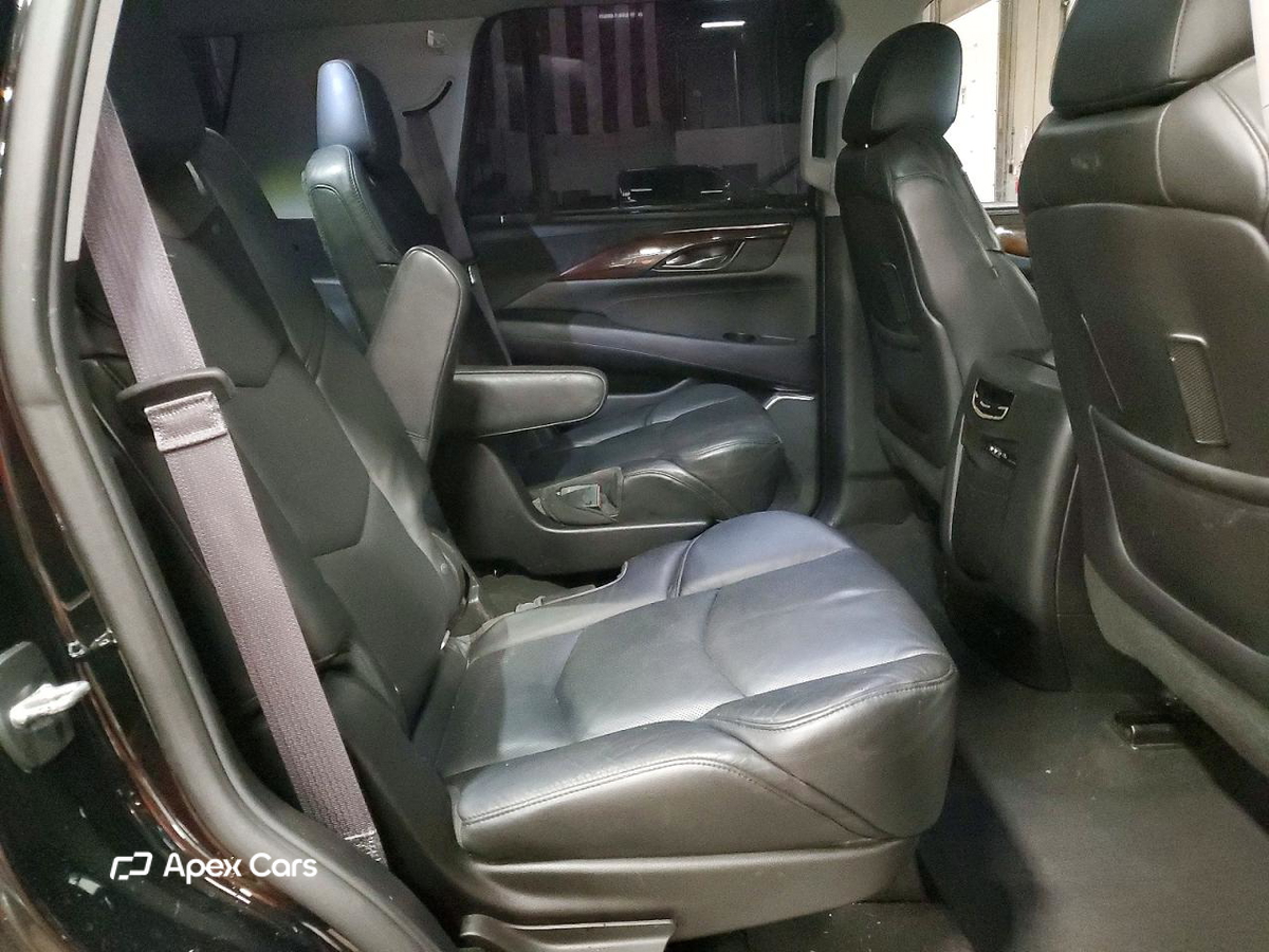 Cadillac Escalade 2015