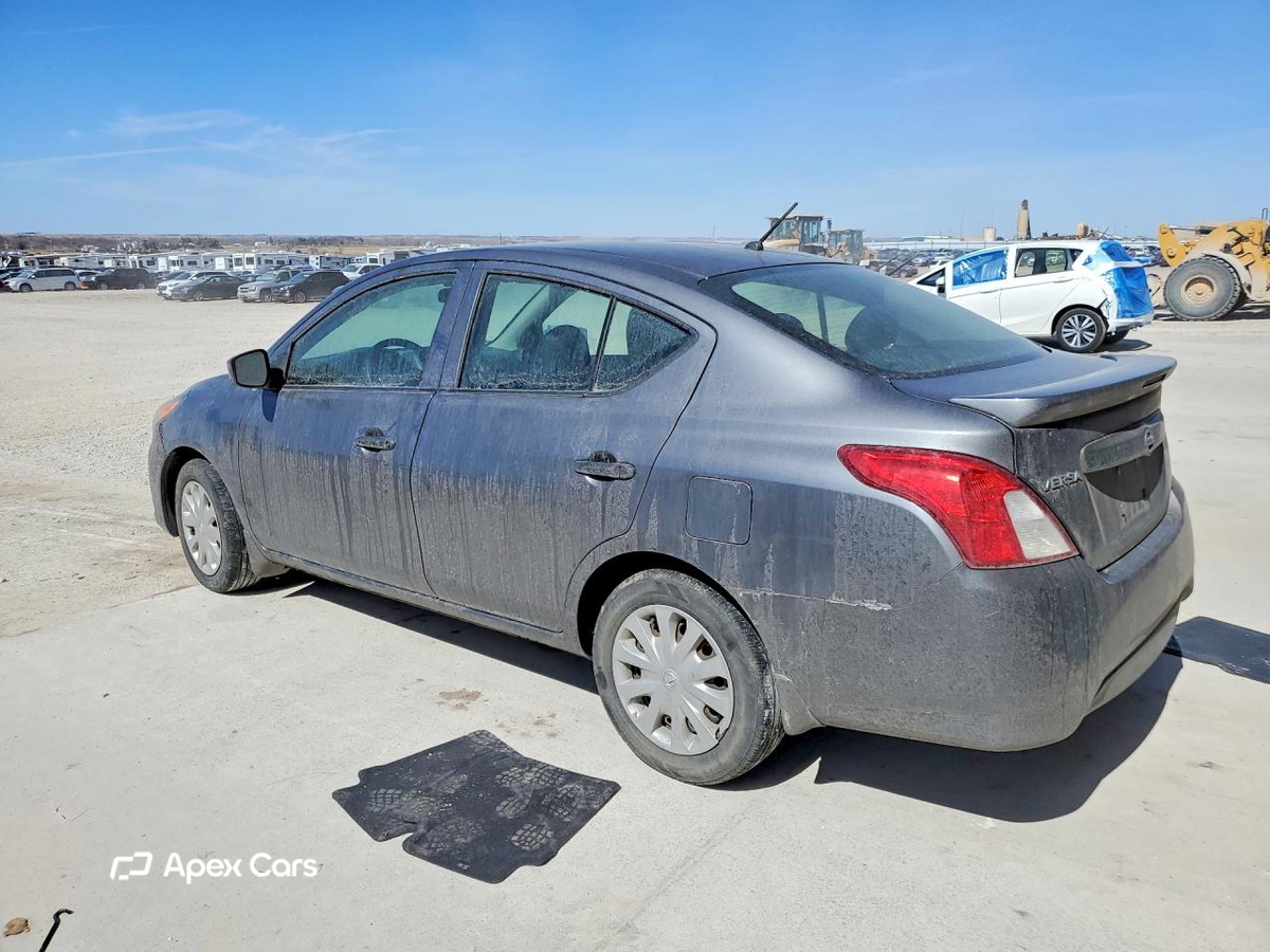 Nissan Versa 2017