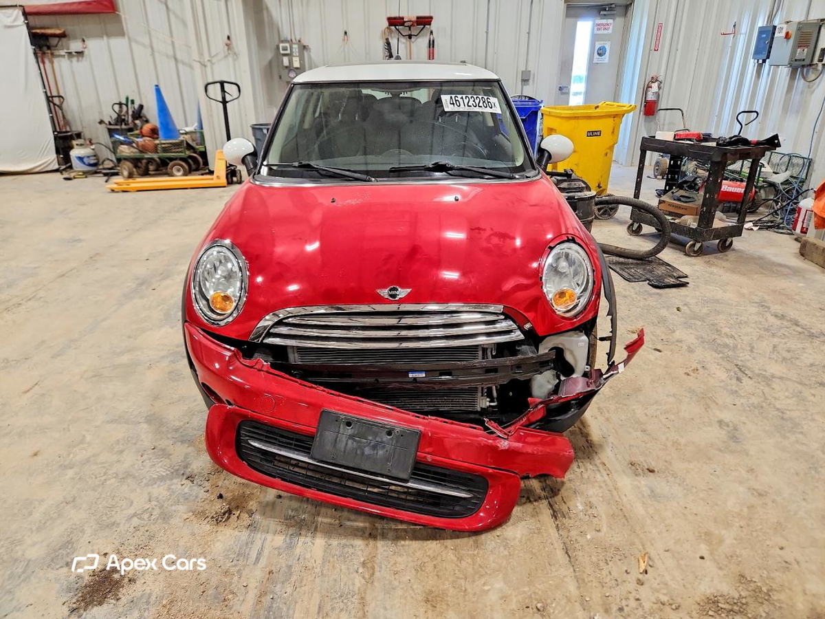 MINI Cooper 2011