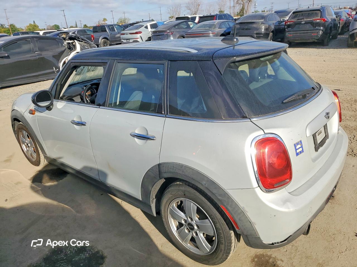 MINI Cooper 2015