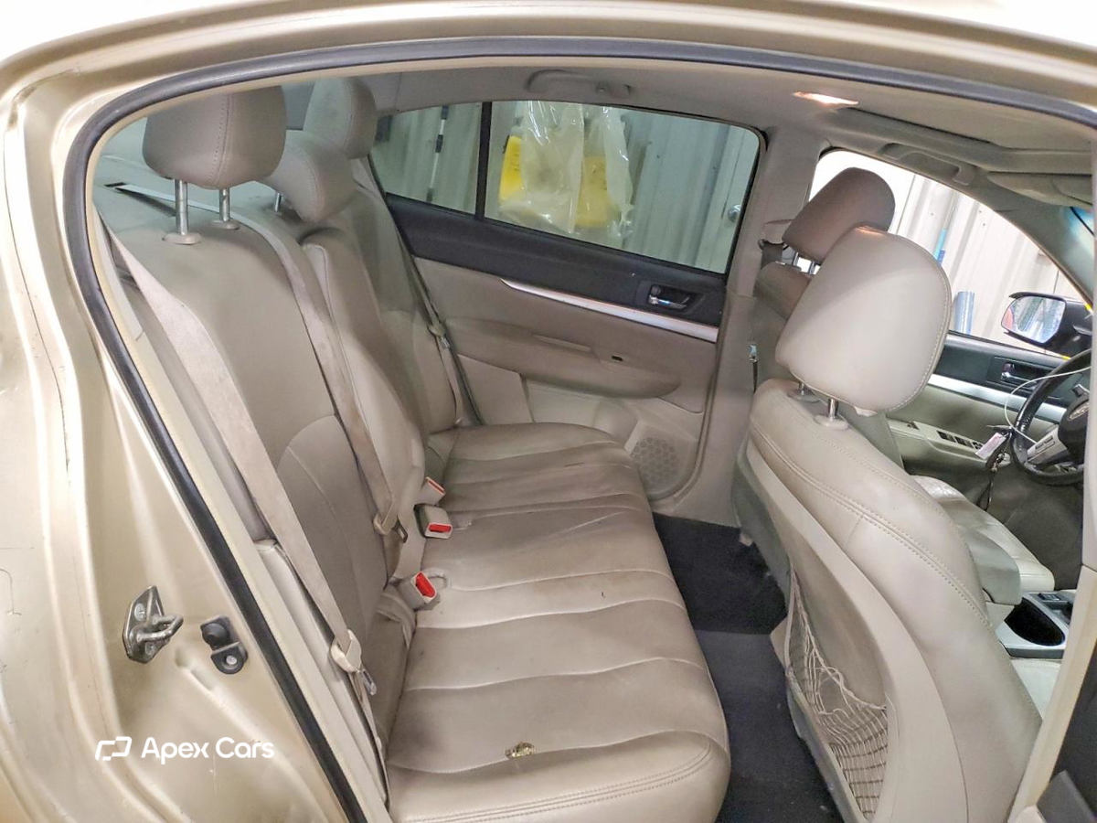 Subaru Legacy 2010
