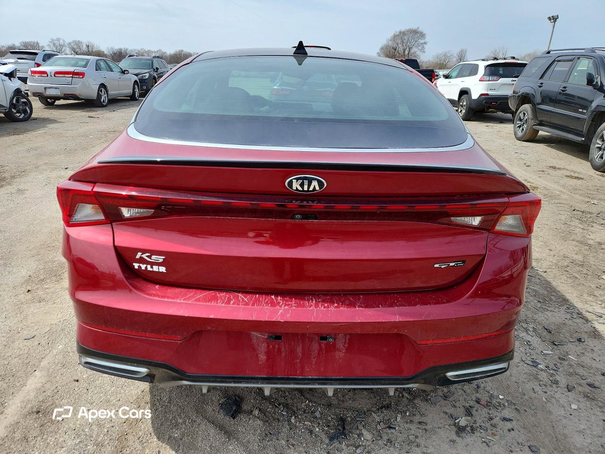 Kia K5 2021