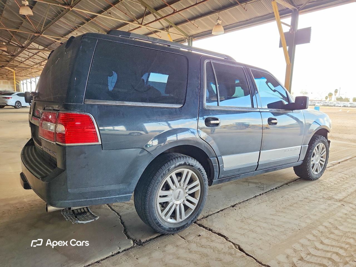 Lincoln Navigator 2010
