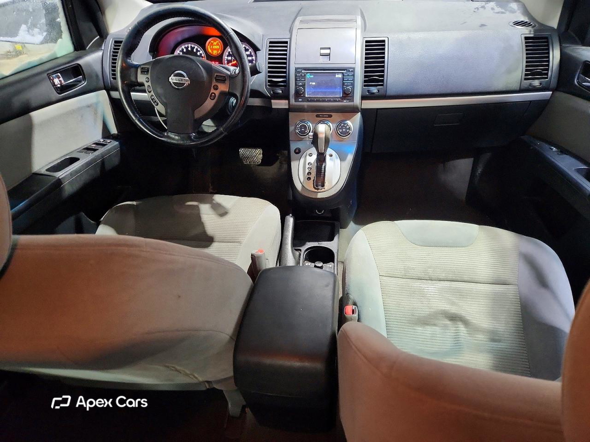 Nissan Sentra 2012