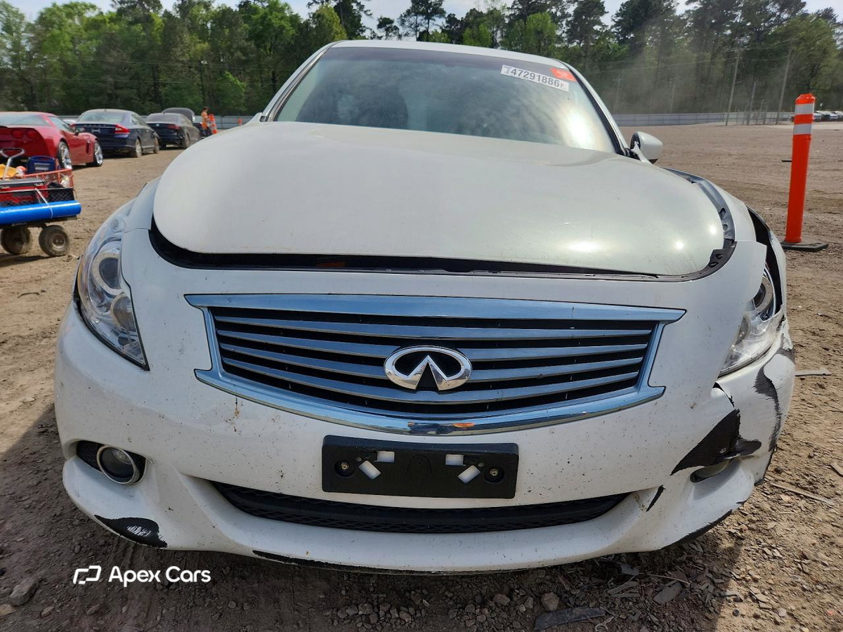 Infiniti G 2013