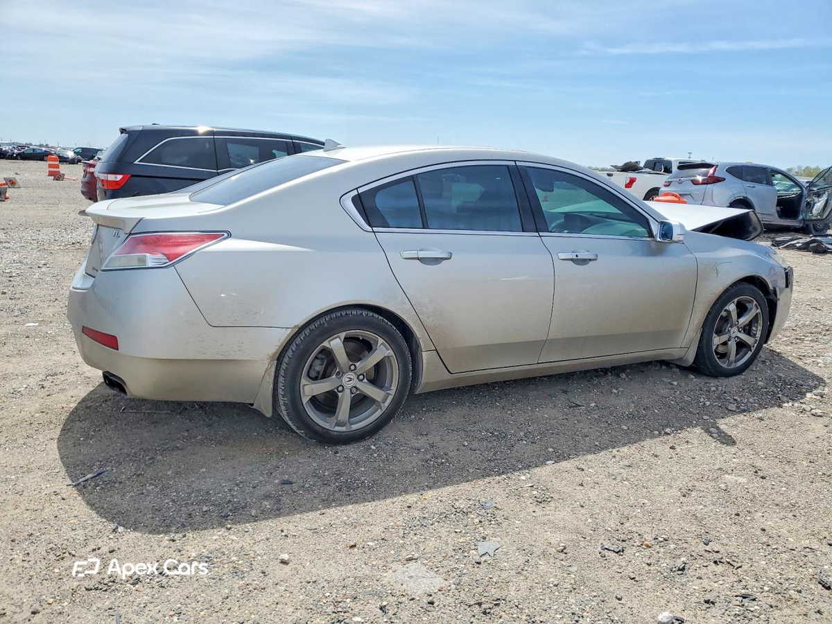 Acura TL 2010