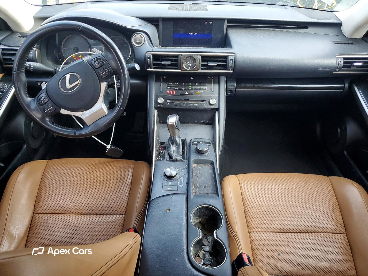 Lexus IS 2018