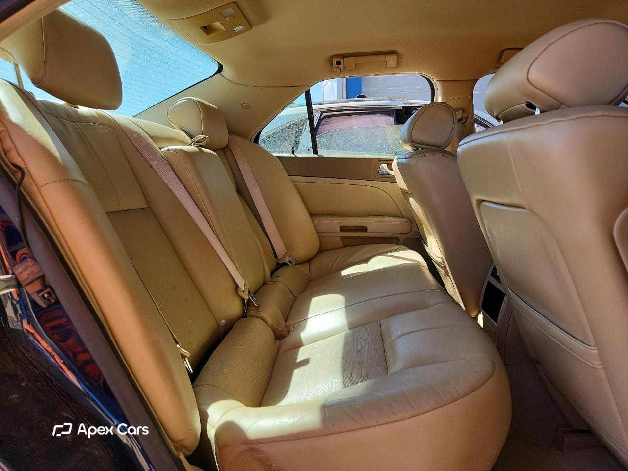Cadillac STS 2005