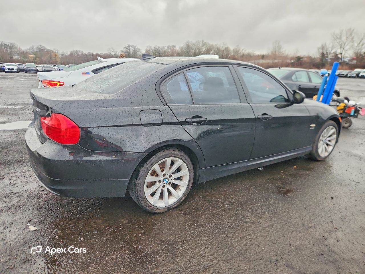 BMW Series 3 2011