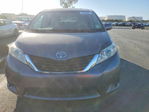 Toyota Sienna 2011