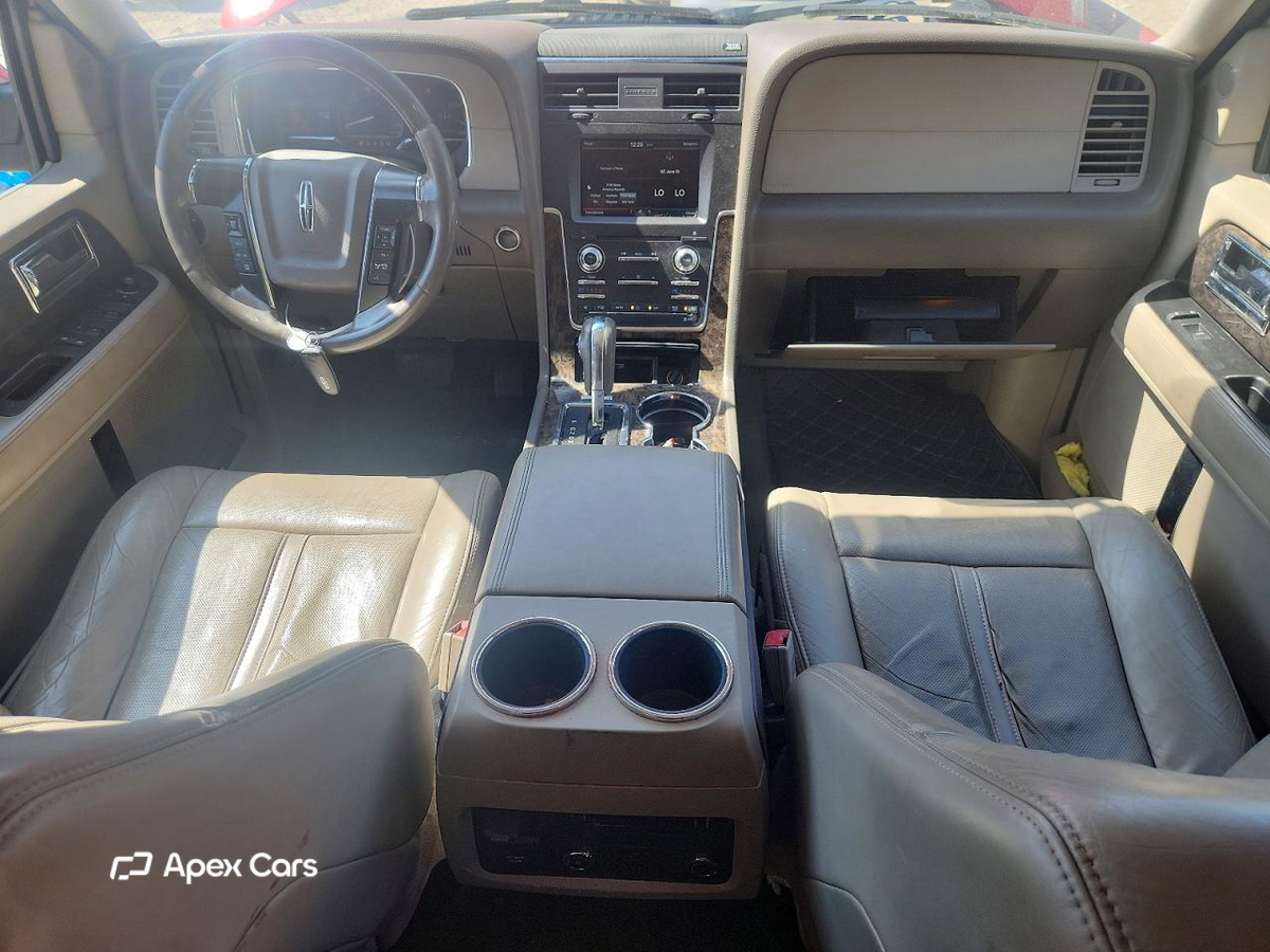 Lincoln Navigator 2015