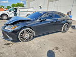 Lexus ES 2019