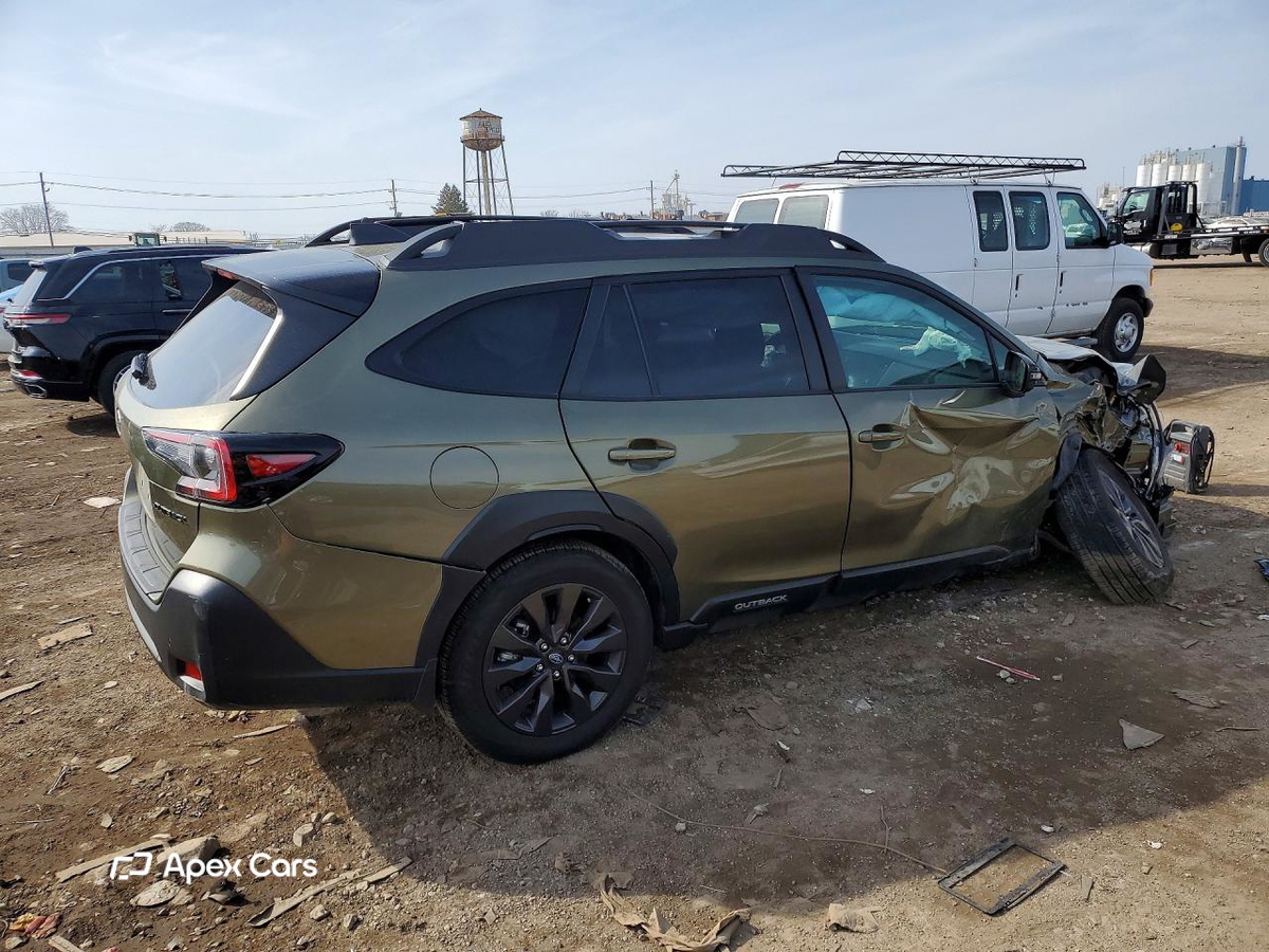 Subaru Outback 2025