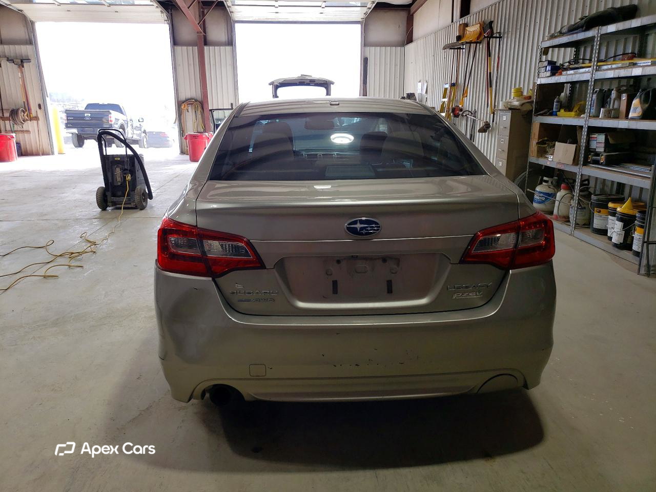 Subaru Legacy 2015