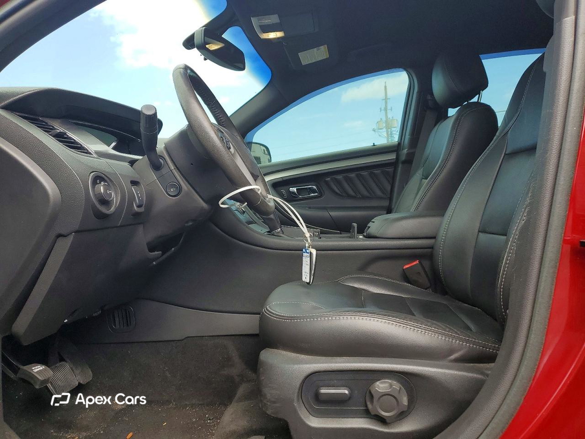 Ford Taurus 2015