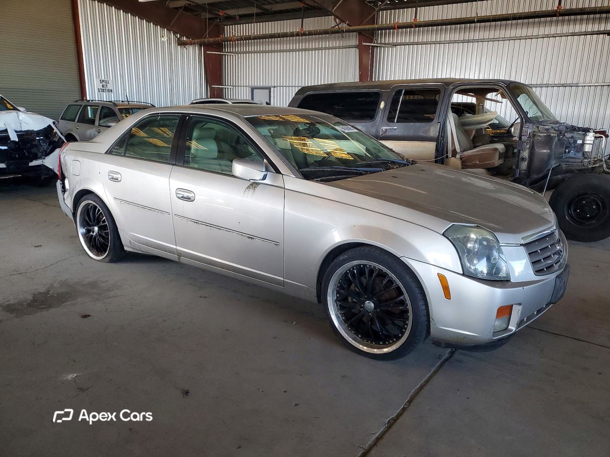 Cadillac CTS 2004