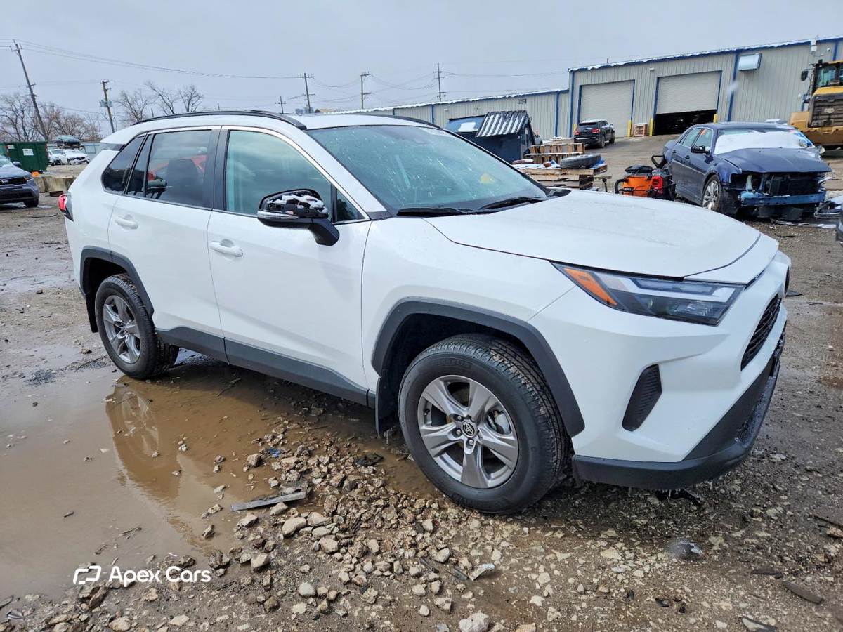 Toyota RAV 4 2024