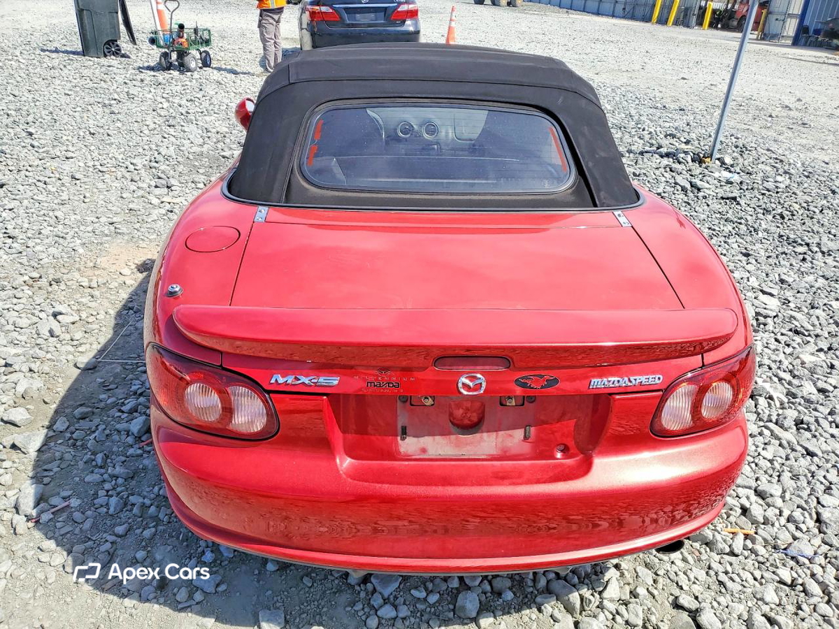 Mazda MX-5 2004