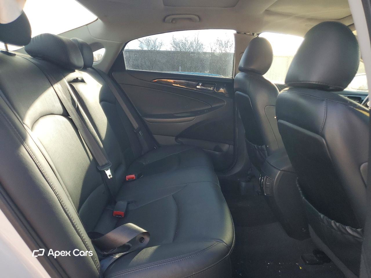 Hyundai Sonata 2013