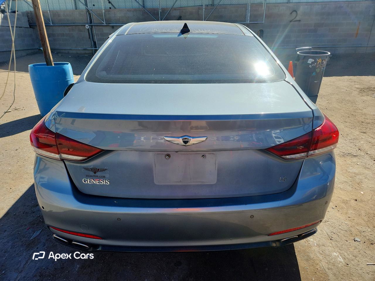 Hyundai Genesis 2015
