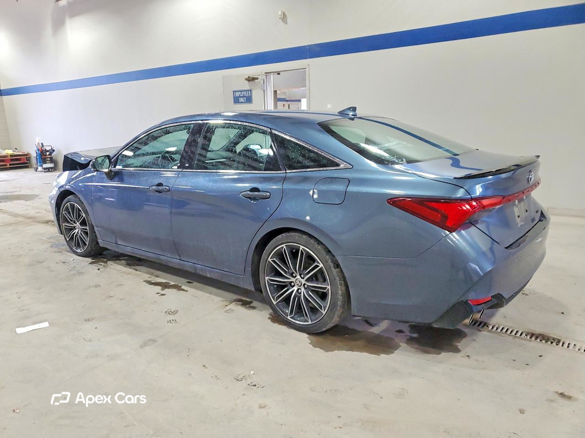 Toyota Avalon 2020