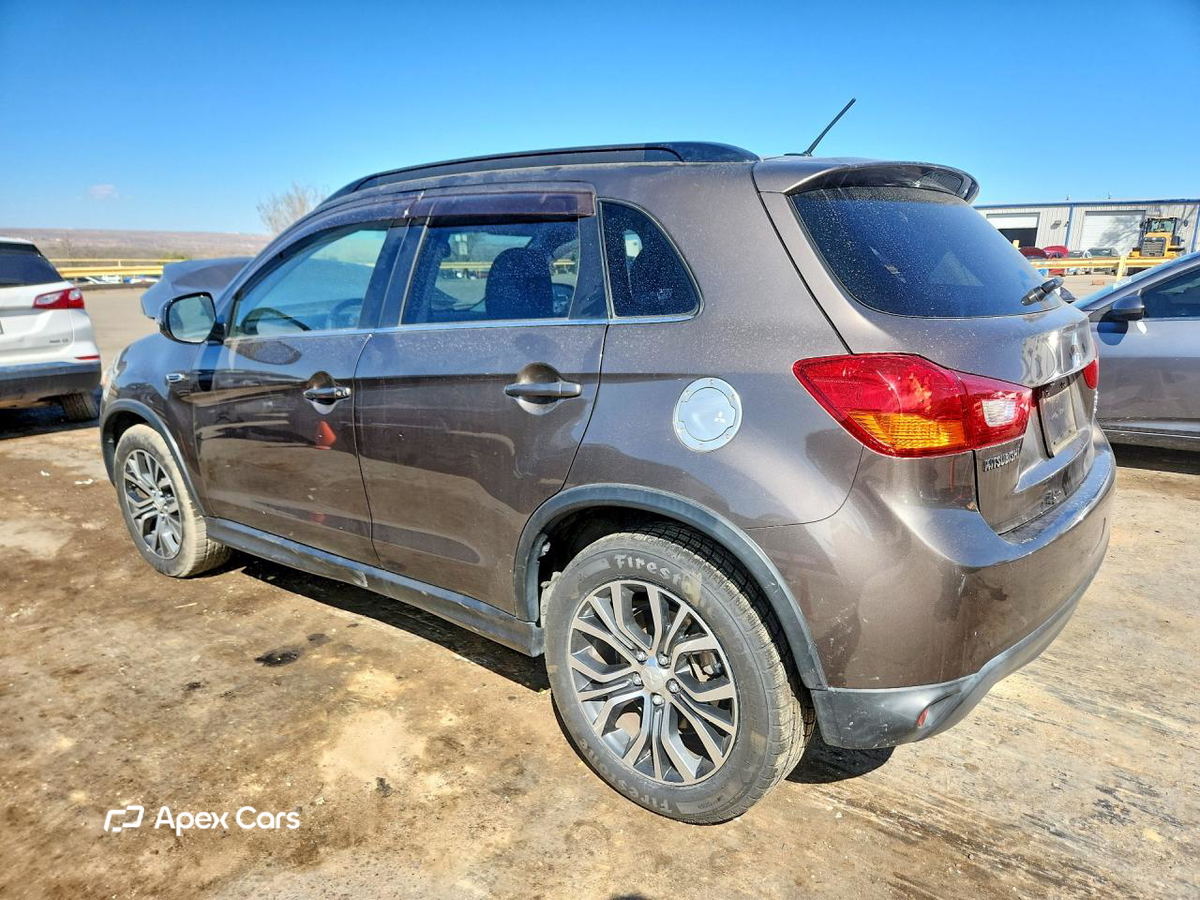 Mitsubishi Outlander 2016