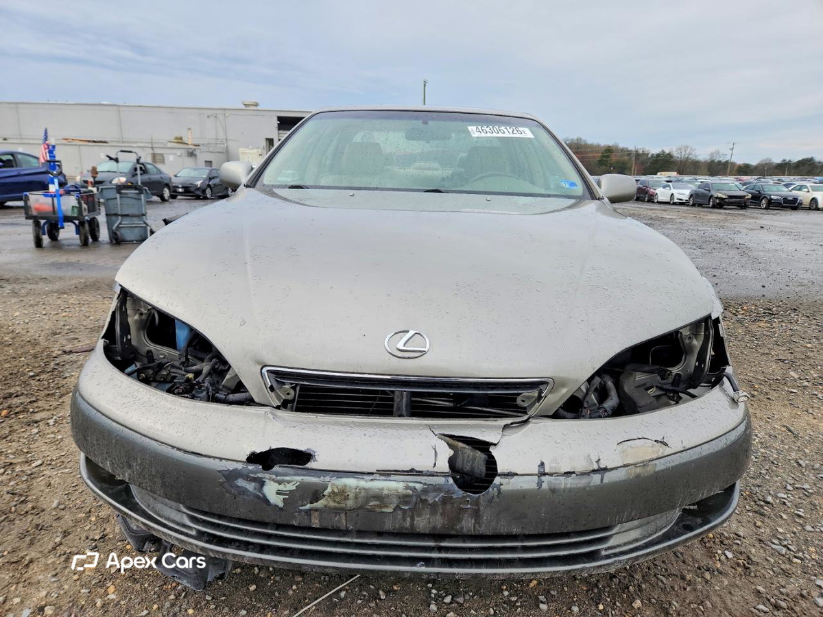 Lexus ES 1999