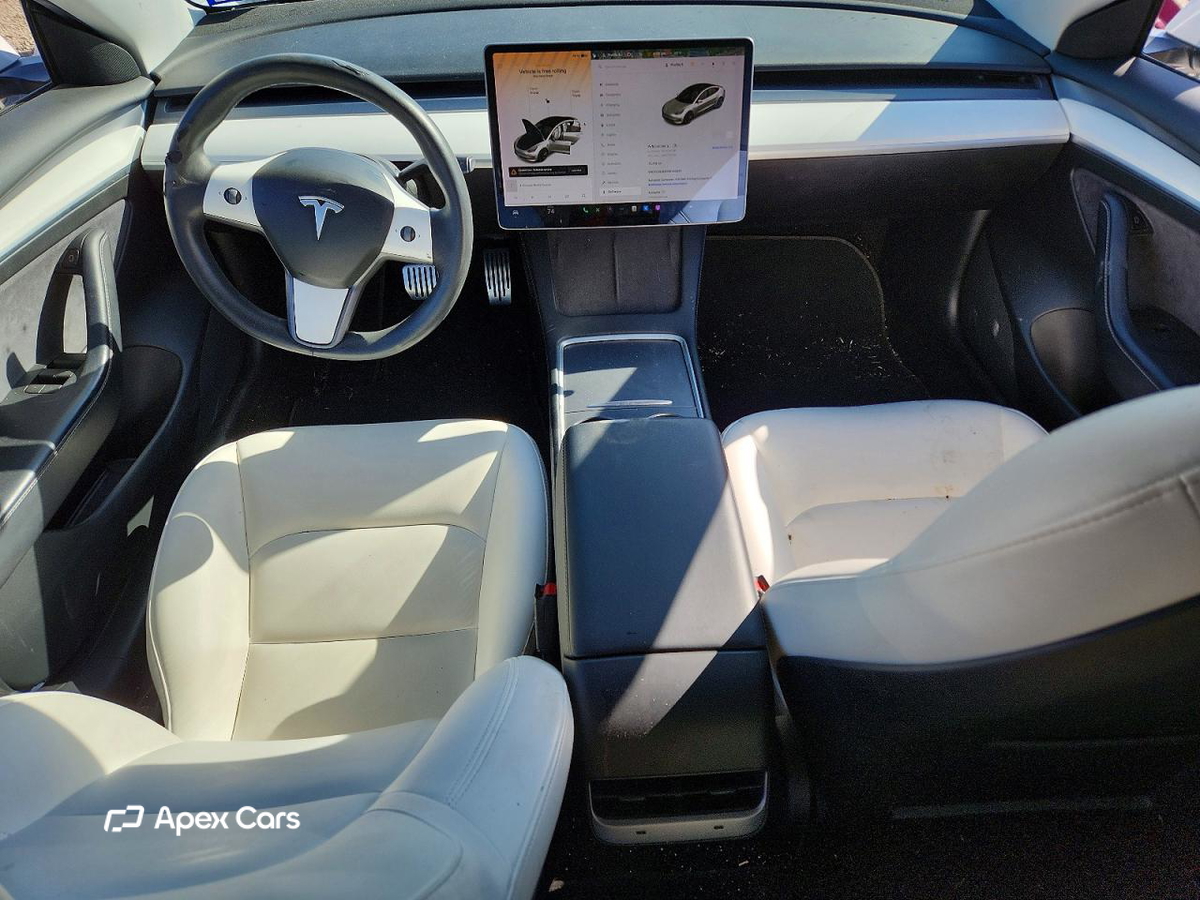 Tesla Model 3 2021