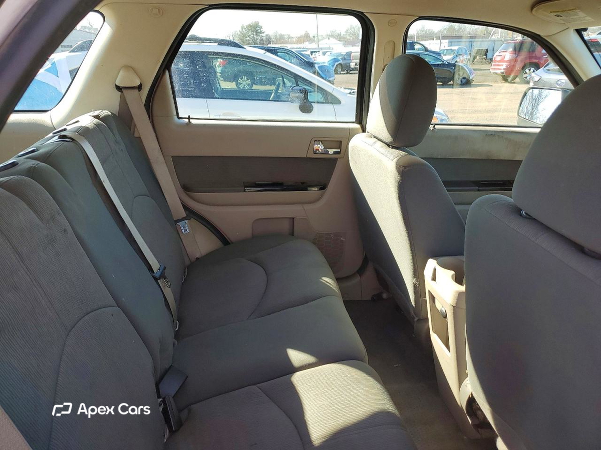 Mazda Tribute 2010