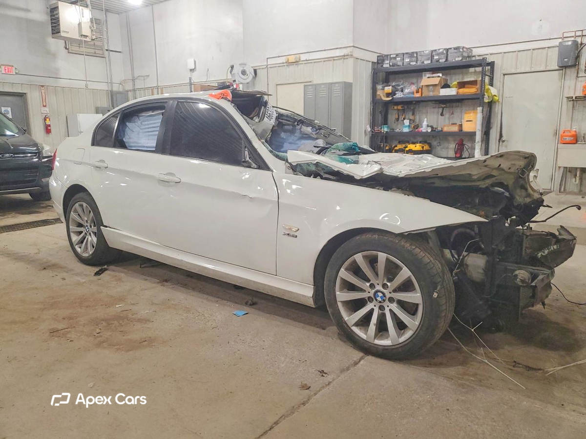 BMW Series 3 2011