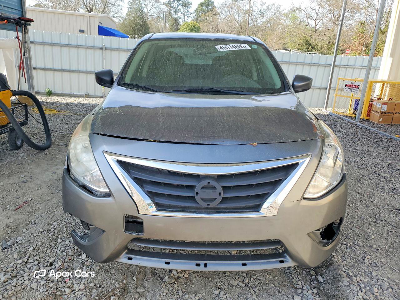 Nissan Versa 2016