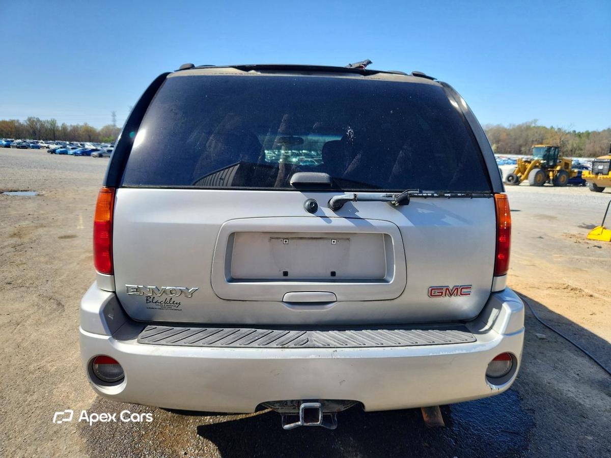 GMC Envoy 2005