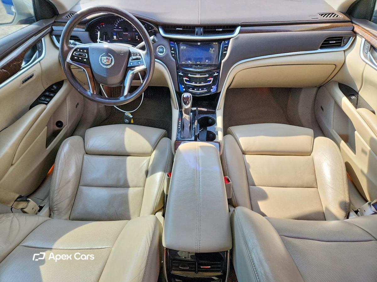 Cadillac XTS 2013