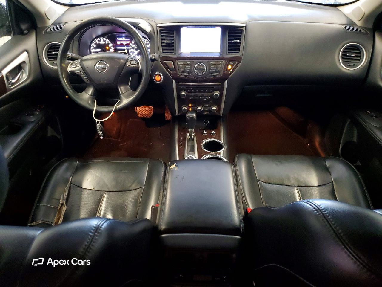 Nissan Pathfinder 2016