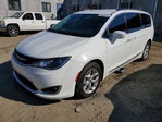 Chrysler Pacifica 2017
