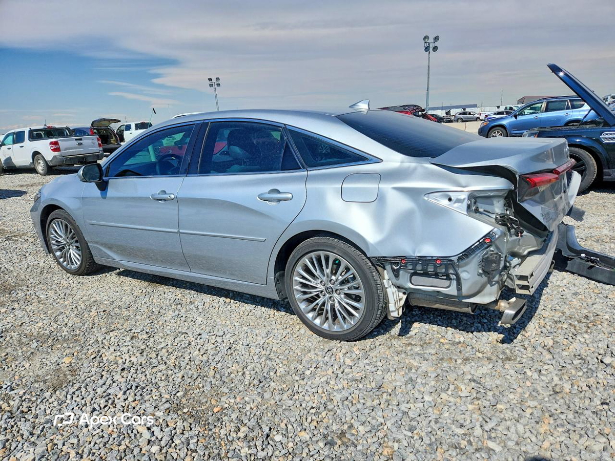 Toyota Avalon 2022