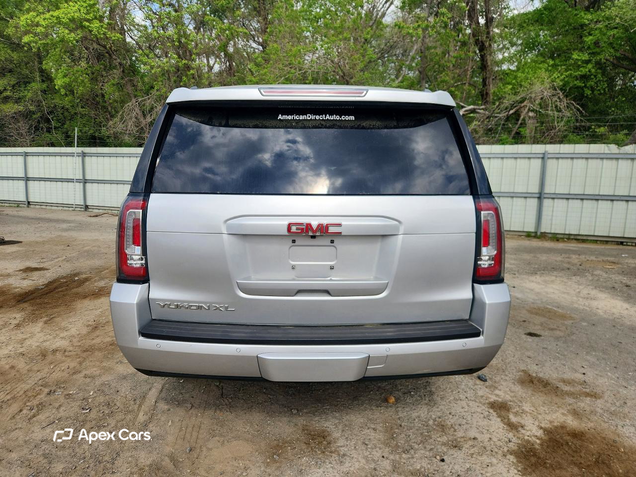 GMC Yukon 2017