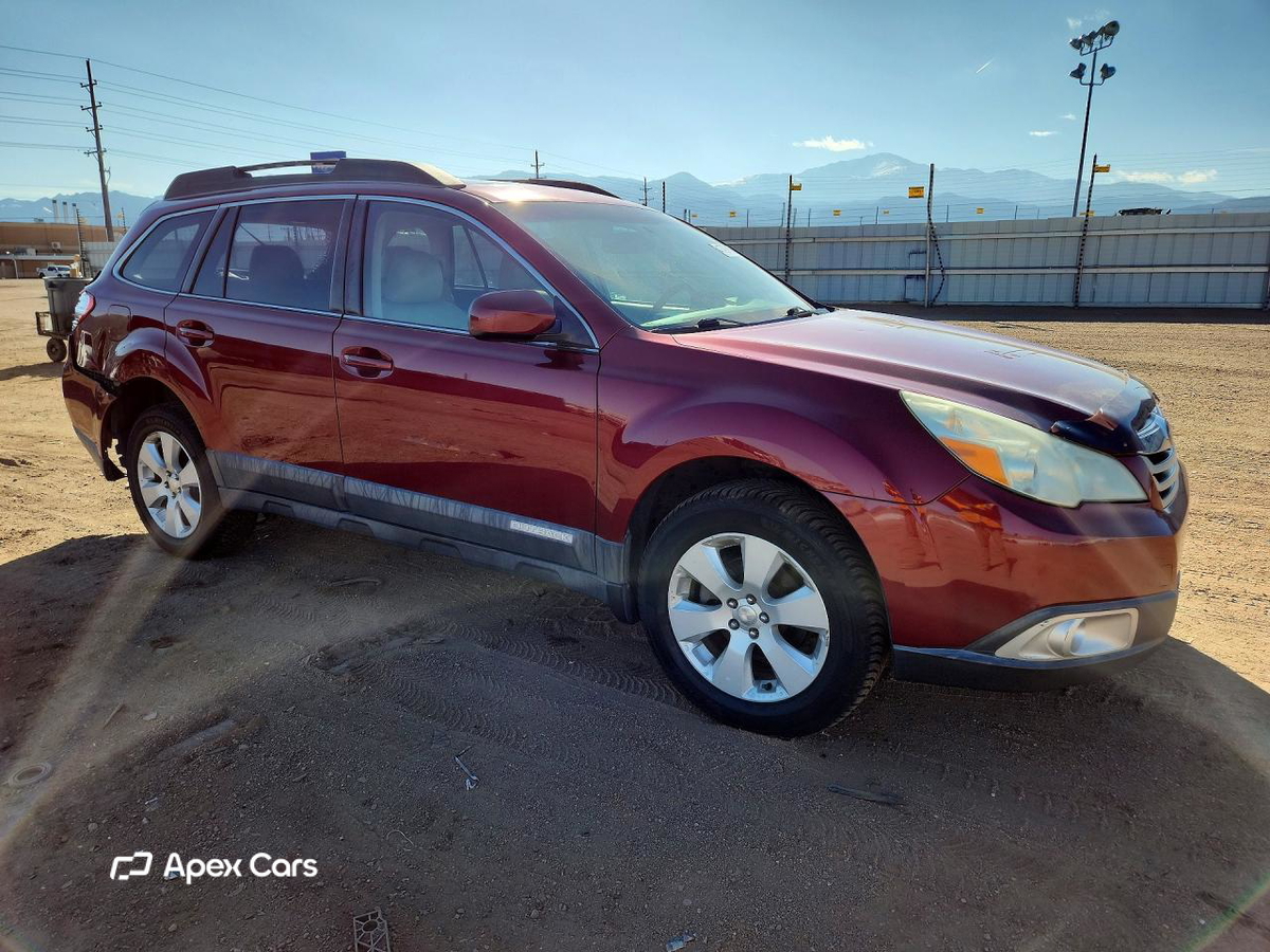 Subaru Outback 2011