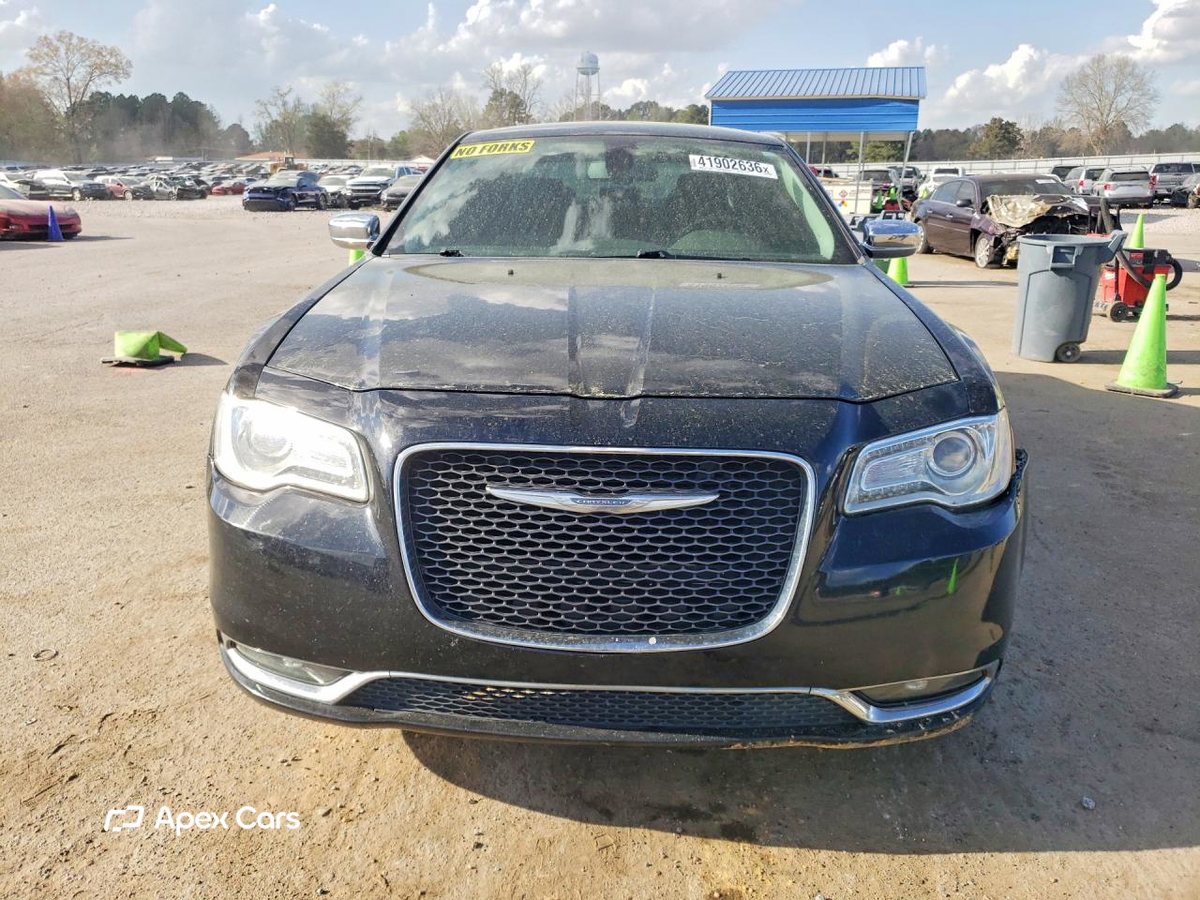 Chrysler 300 2018