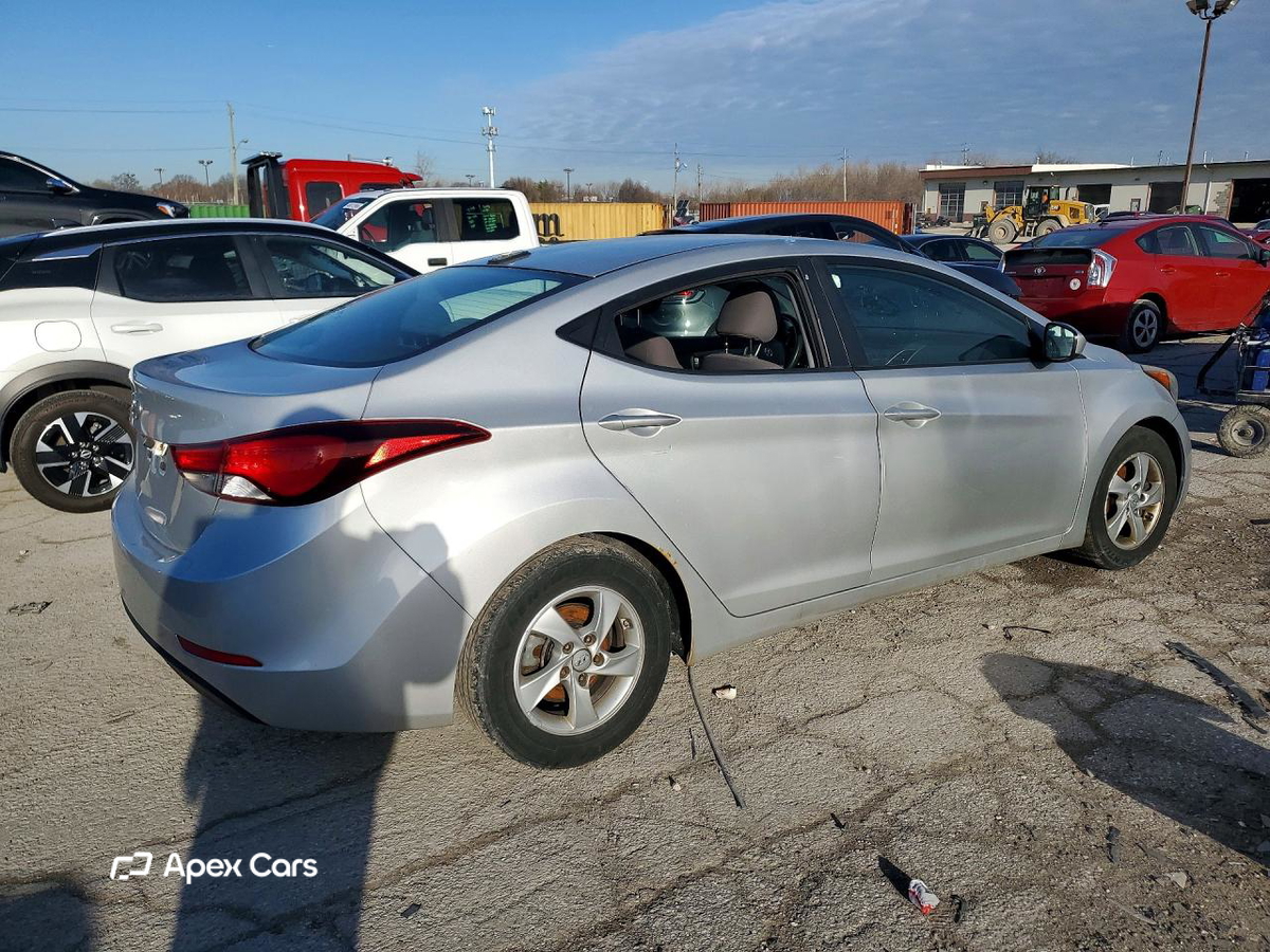 Hyundai Elantra 2015