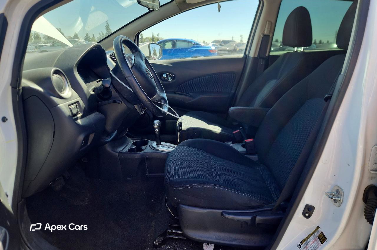 Nissan Versa 2016