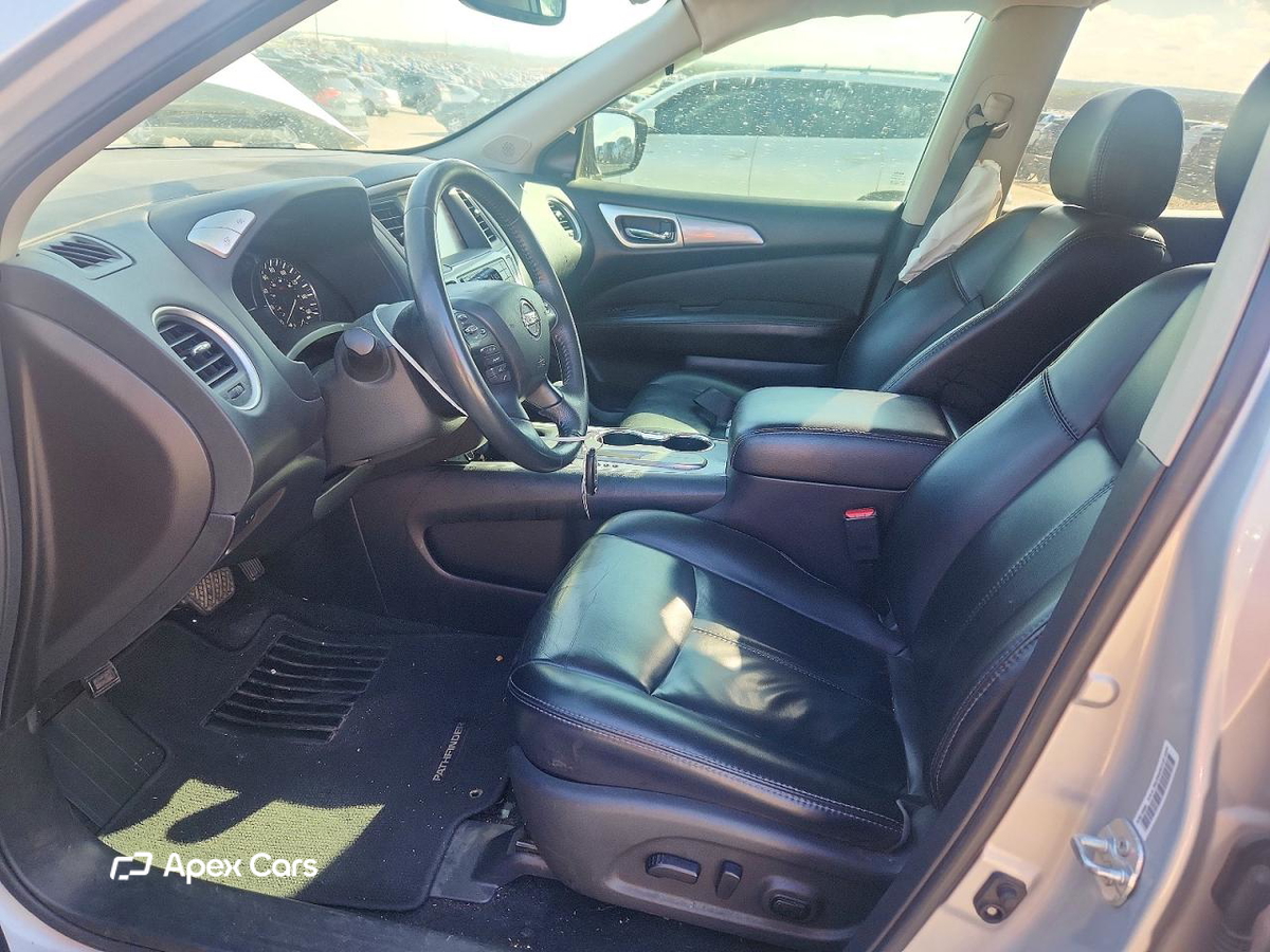 Nissan Pathfinder 2017