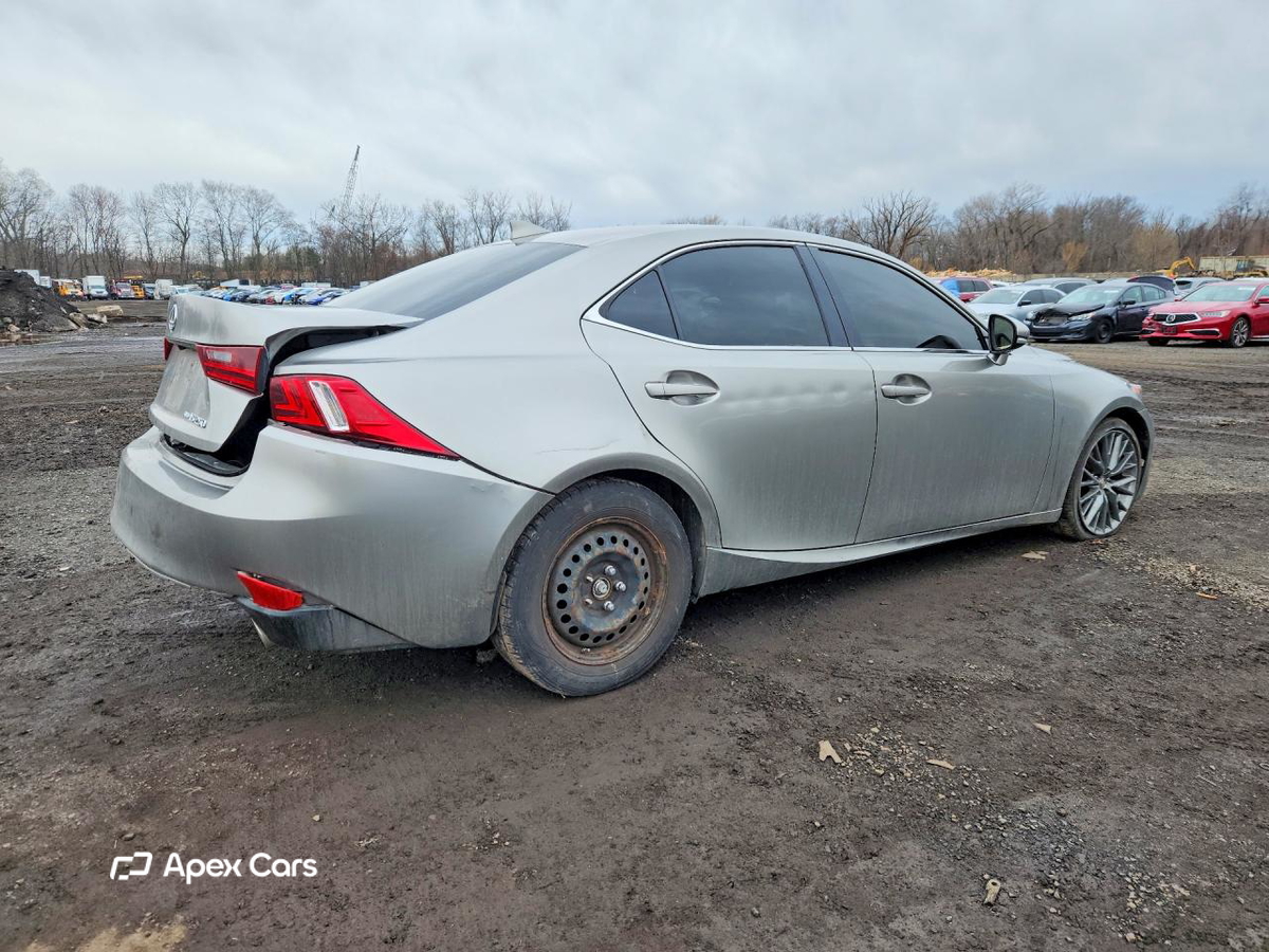 Lexus IS 2014